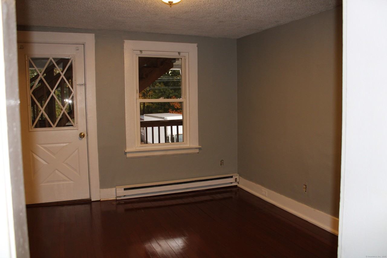 24 James St - Photo 6 of 12