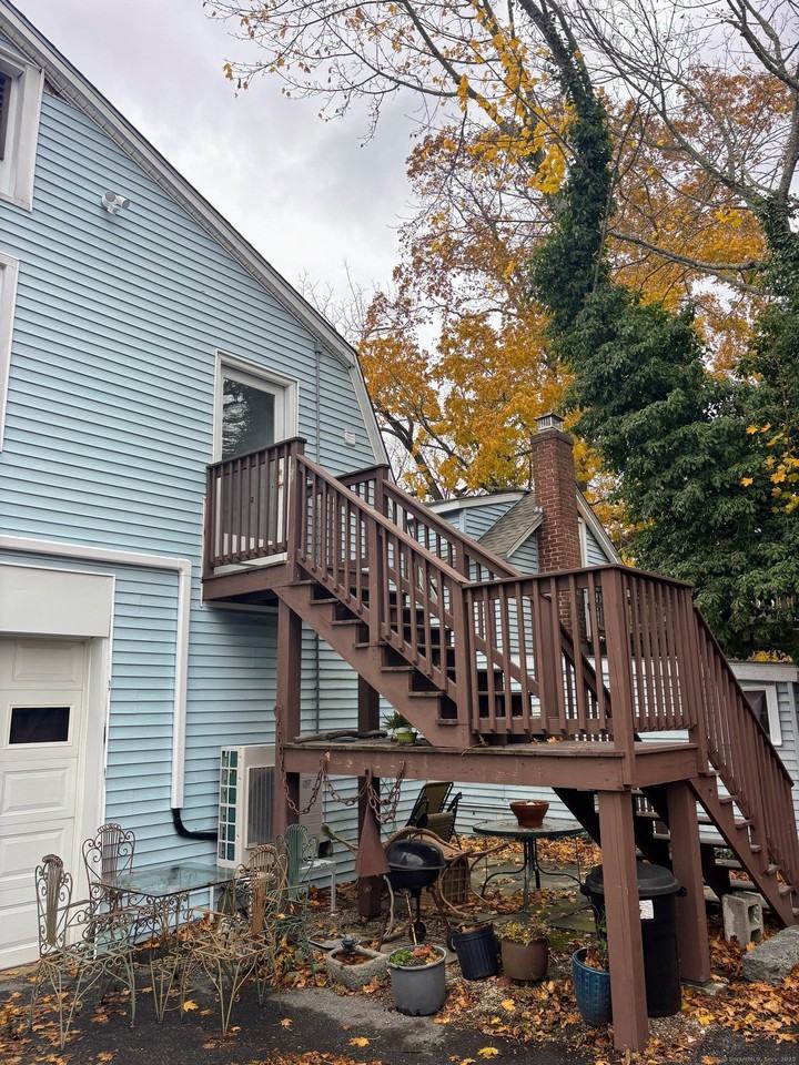 88 E Main St - Photo 2 of 13