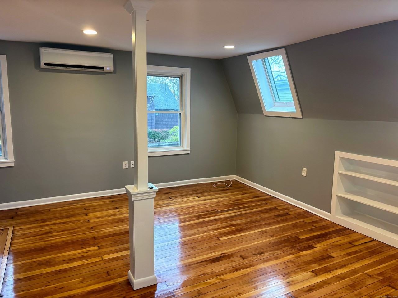 88 E Main St - Photo 5 of 13