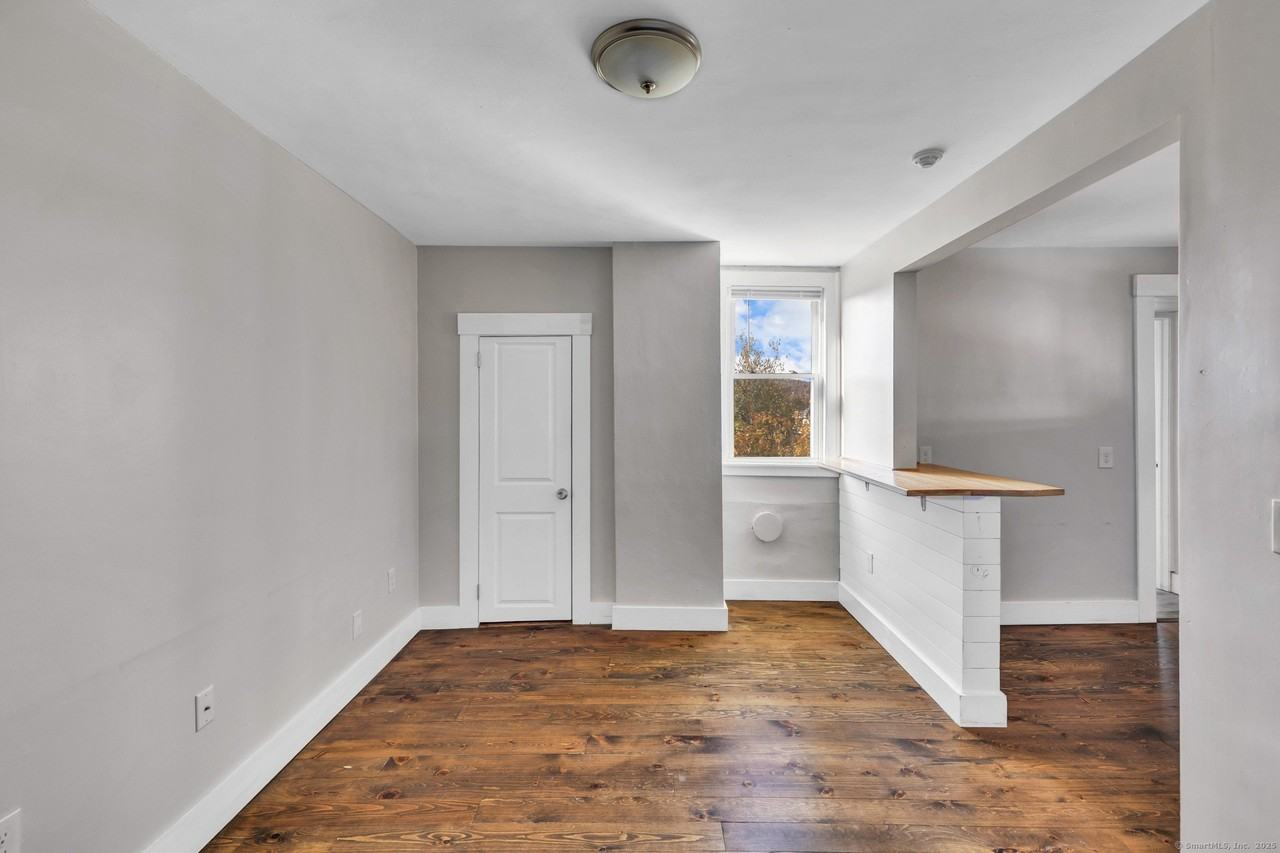 82 Water St Unit 6 #6 - Photo 5 of 17