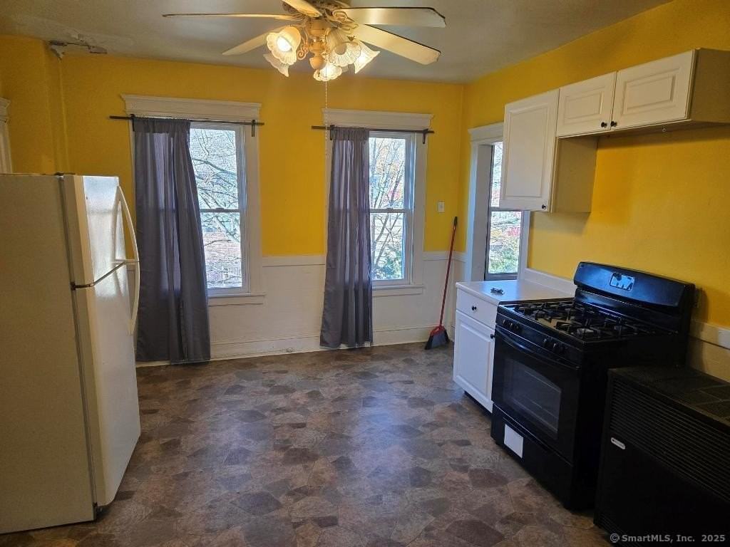 67 Fox St 3rd Fl #3rdFL - Photo 3 of 20