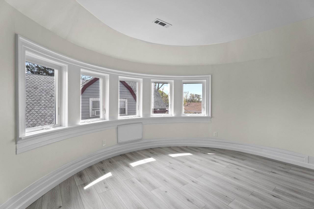 72 S Main St #3A - Photo 3 of 14