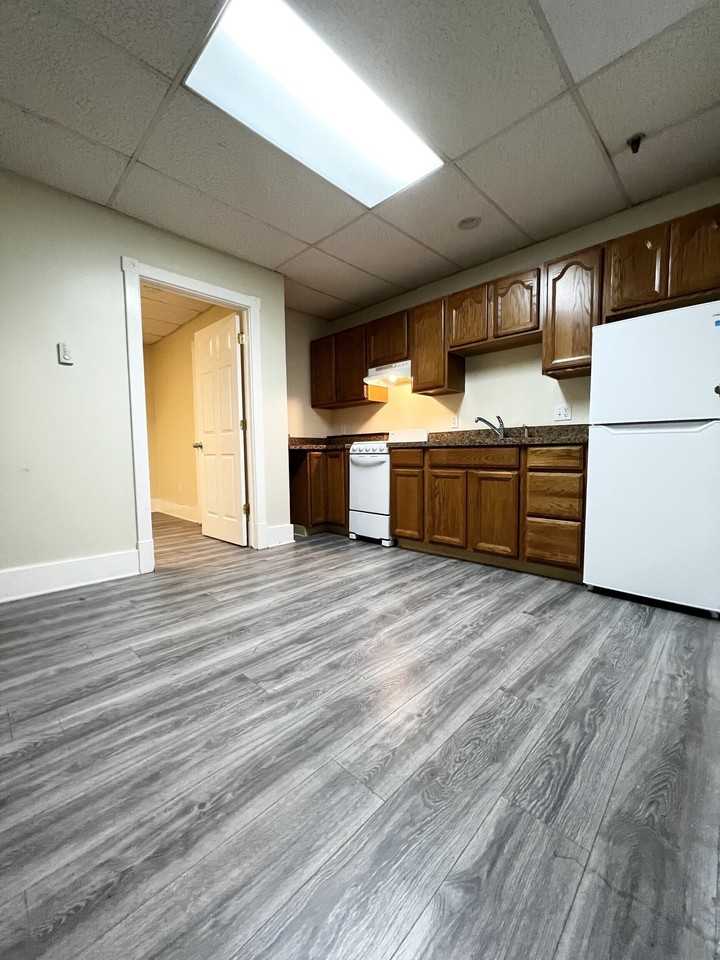 696 Main St Unit B3 #B3 - Photo 3 of 12