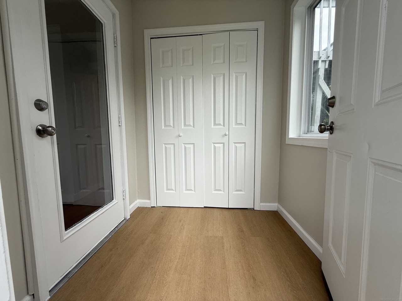 111 Fort Hale Rd - Photo 2 of 21