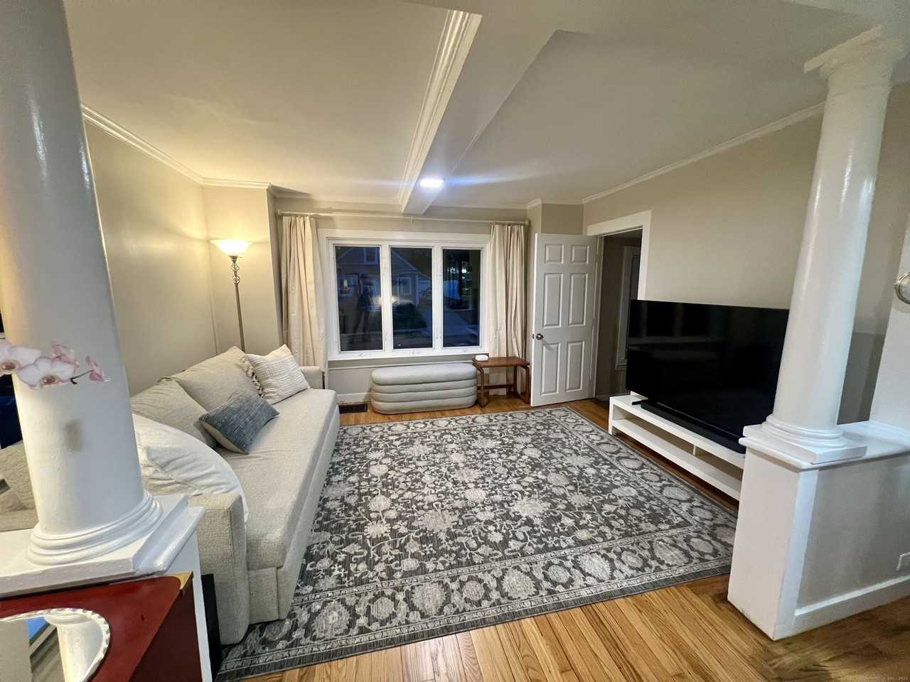 111 Fort Hale Rd - Photo 5 of 21