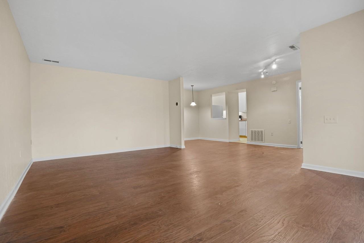 8 Quarry Cor Unit 8 #8 - Photo 7 of 24