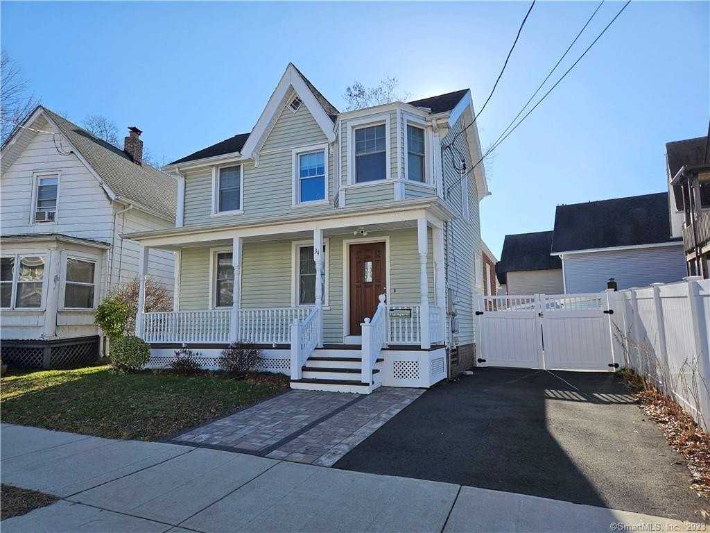 34 Woodland St - Photo 2 of 35