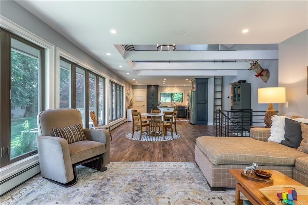 8 Cedar Point Dr - Photo 6 of 30