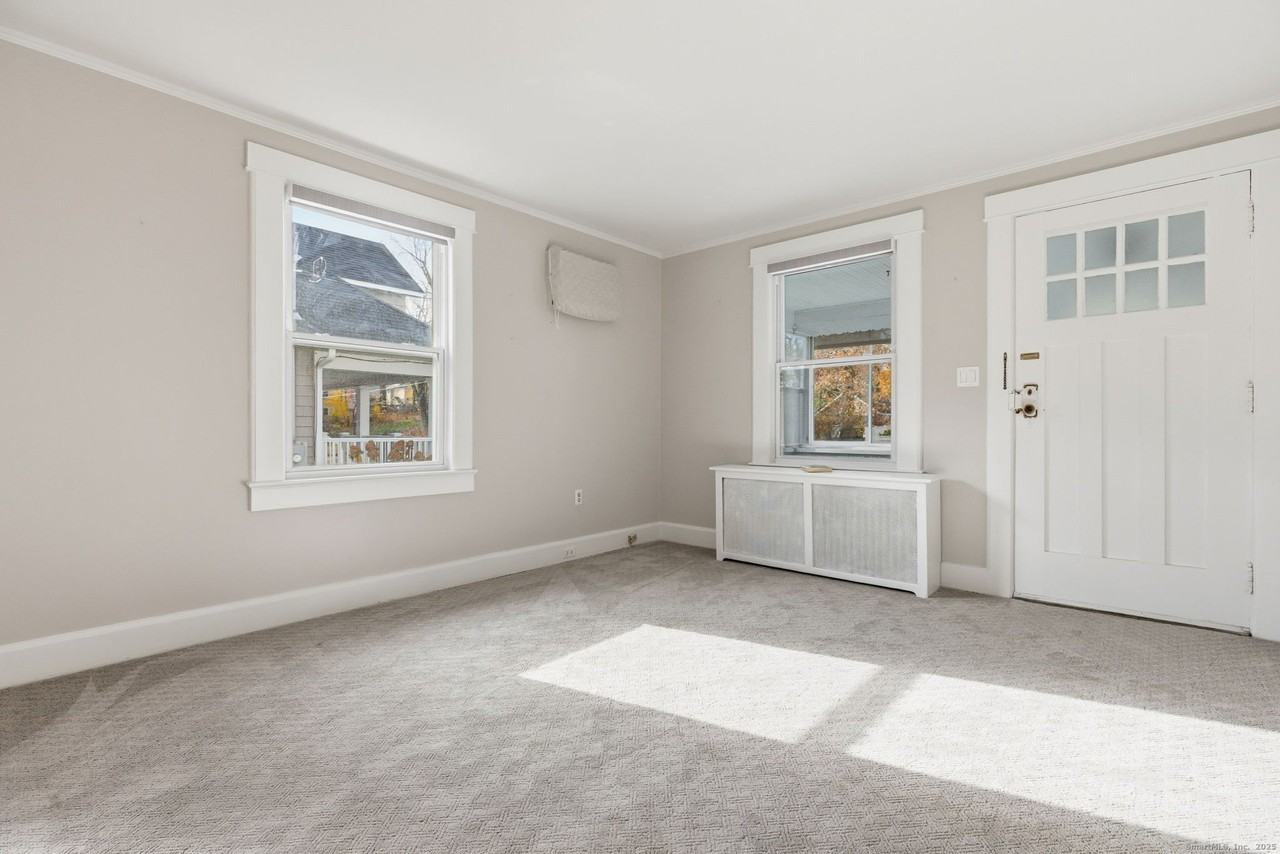 41 Sterling Pl Unit 1 #1 - Photo 4 of 29