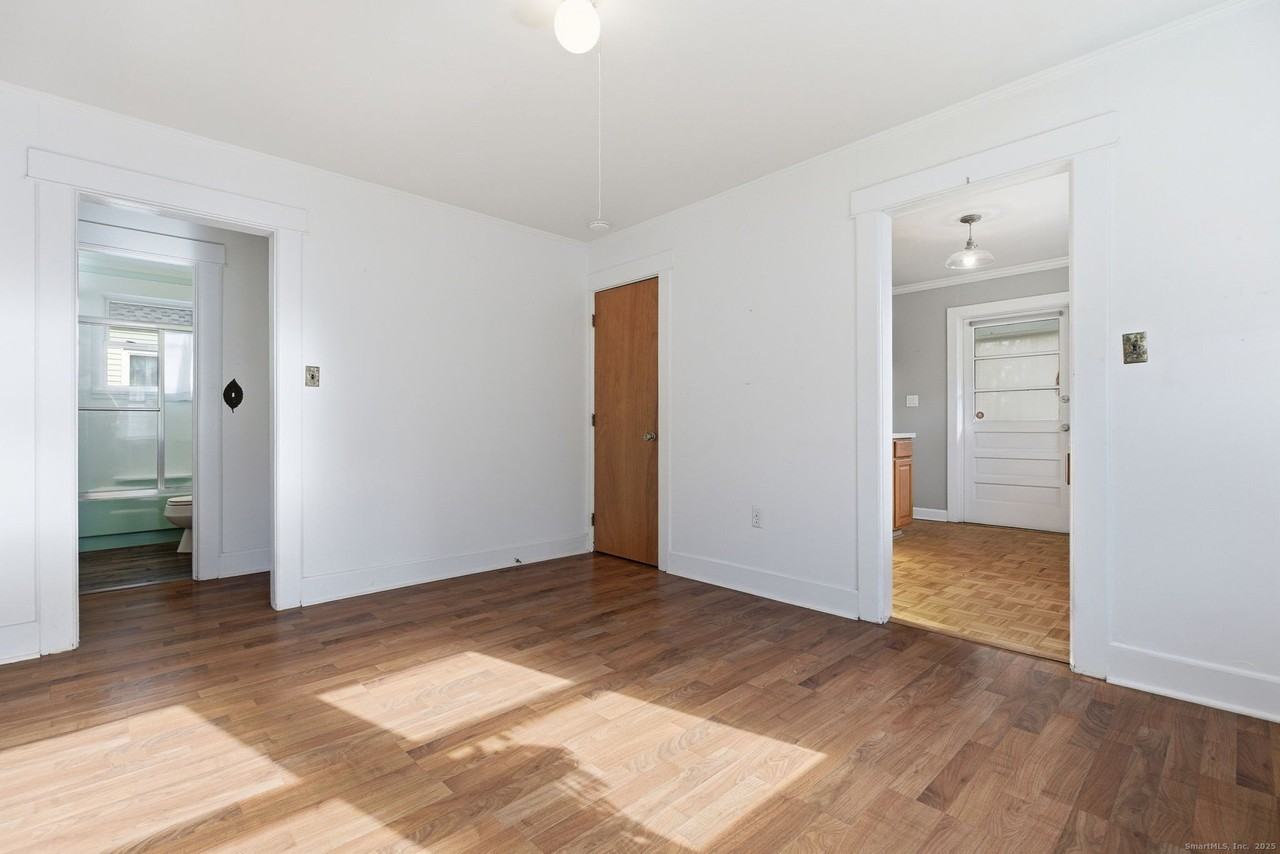 41 Sterling Pl Unit 1 #1 - Photo 6 of 29