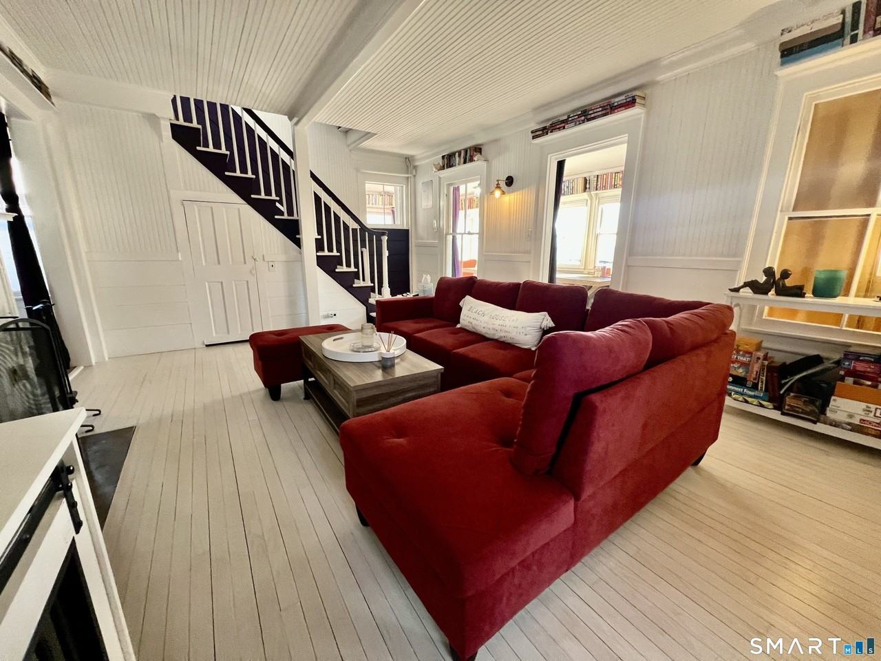 624 Vineyard Point Rd - Photo 6 of 40