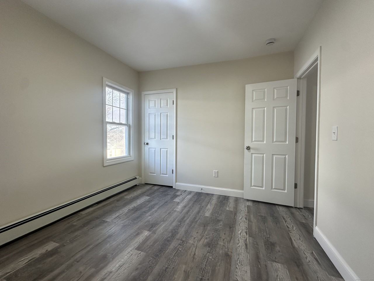 85 Twiss St - Photo 7 of 23