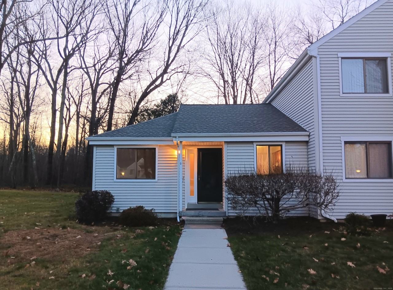 35 Nutmeg Rd Apt B3 #B3