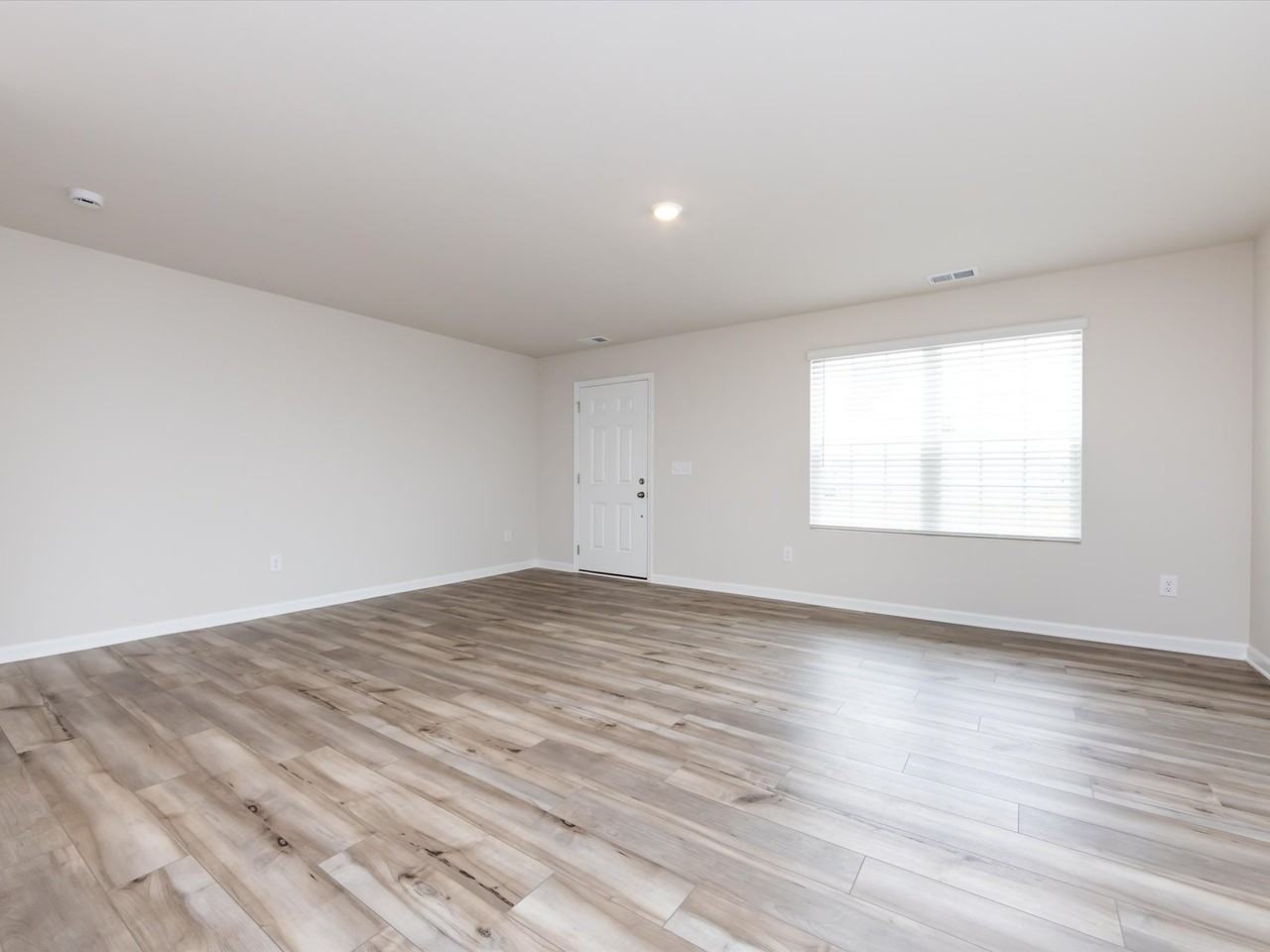 1048 Old Trade St #1 - Photo 7 of 48