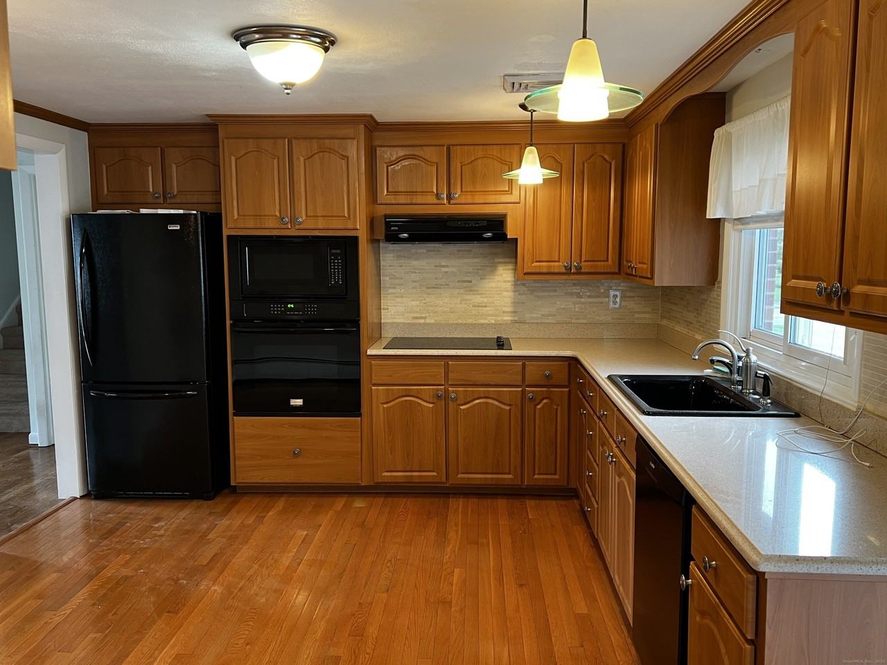 3 Old Field Rd - Photo 5 of 11