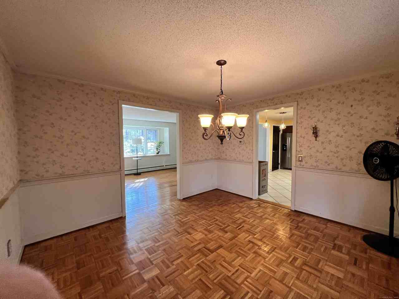 12 Hilltop Dr - Photo 6 of 21