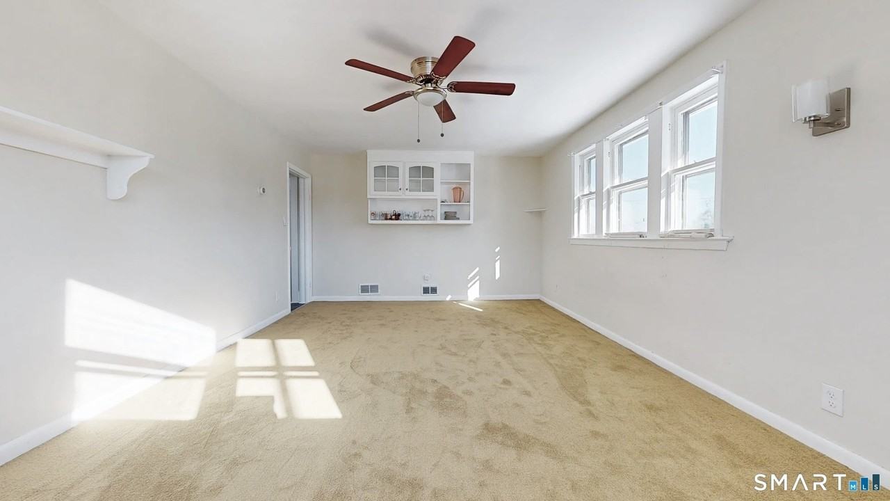 150 Adams St - Photo 2 of 13