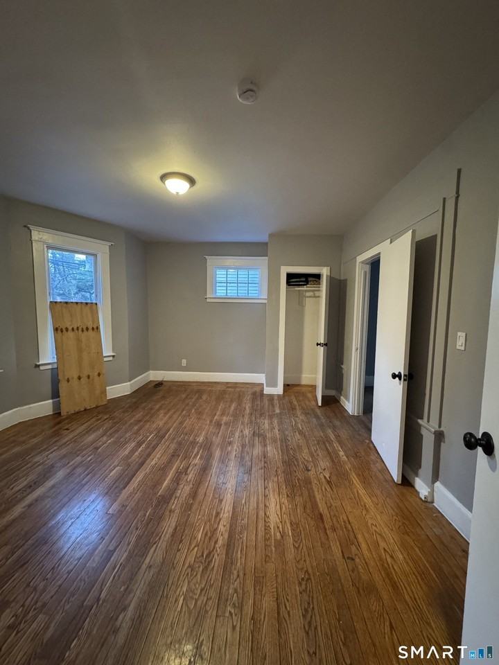 916 Winchester Ave Unit 1 #1 - Photo 7 of 10