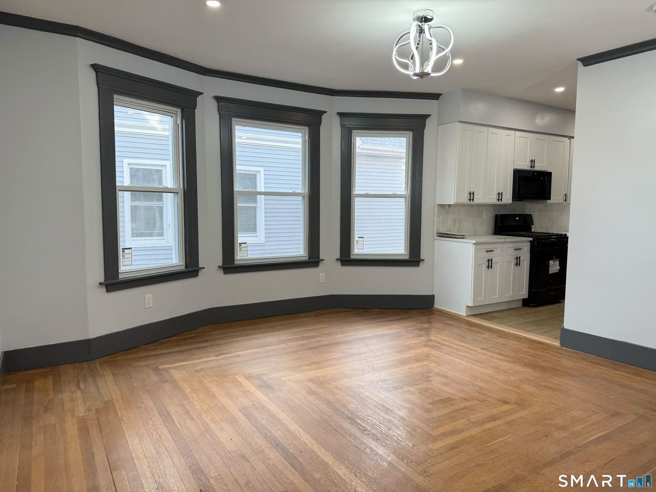 134 Hubinger St #2 - Photo 4 of 16