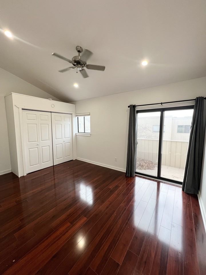 100 Hope St Apt 10 #10 - Photo 7 of 13