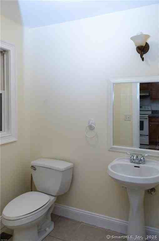 527 W Thames St Unit 27 #27 - Photo 6 of 27