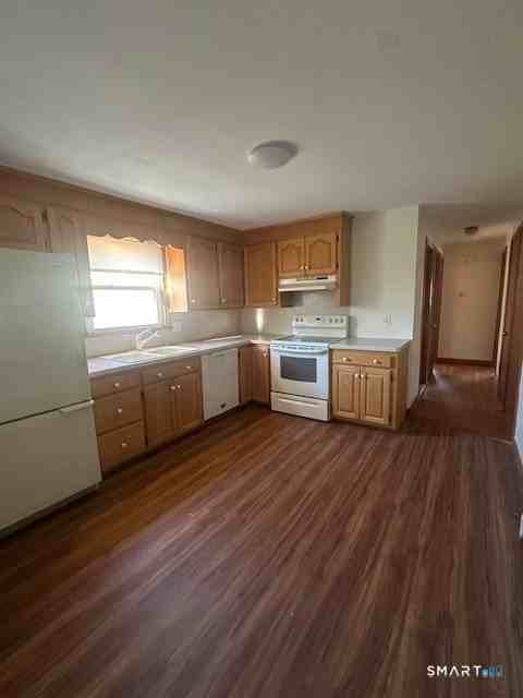 23 Glendale Rd - Photo 3 of 26