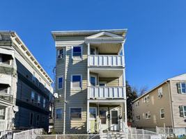 featured image of 182 Sheridan St Unit 2 #2