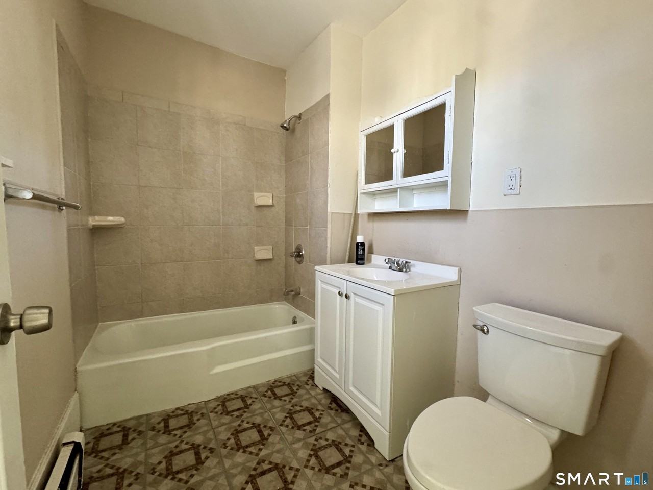 182 Sheridan St Unit 2 #2 - Photo 4 of 9