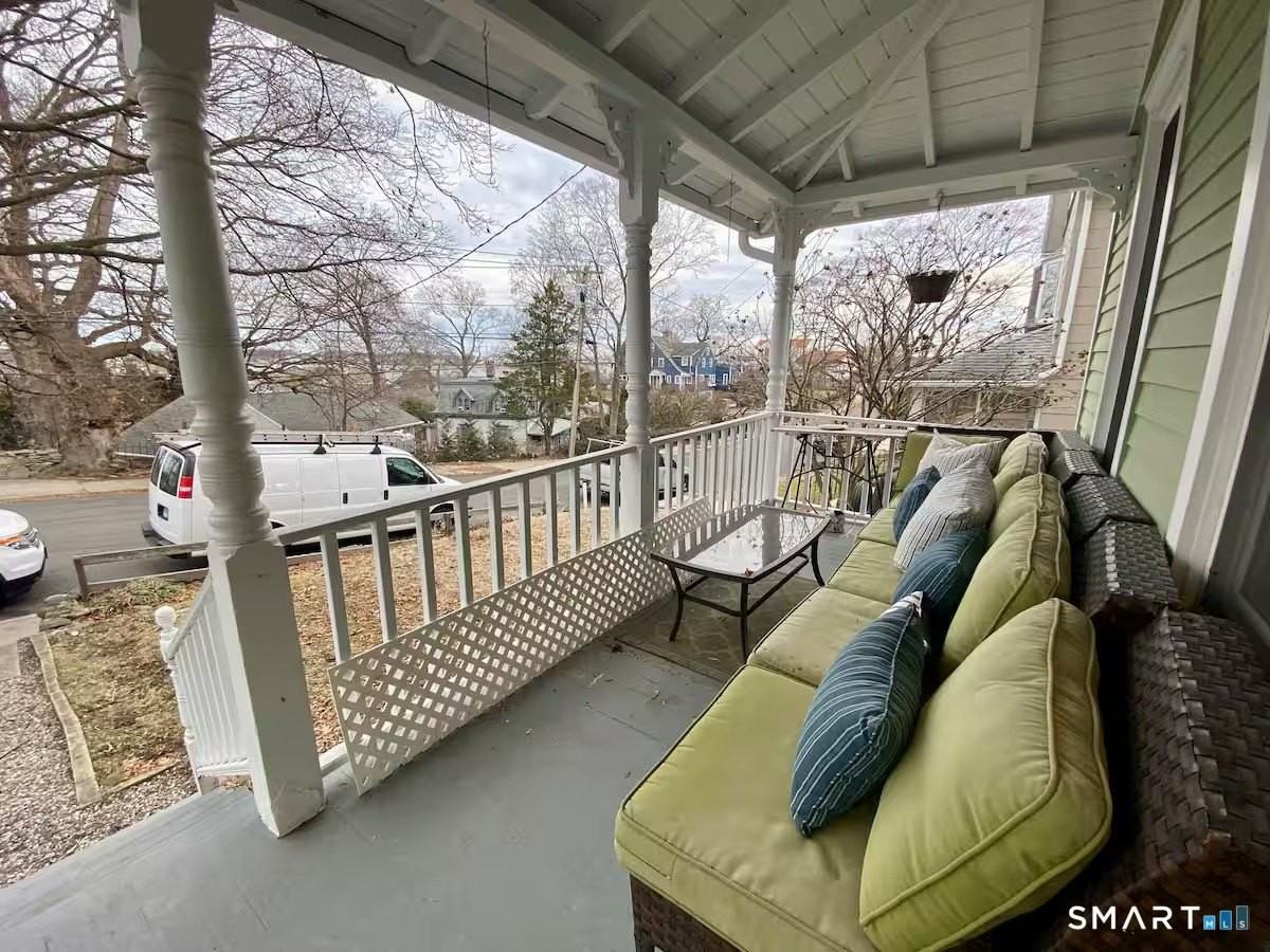 27 Quintard Ave Unit 1 #1 - Photo 5 of 28