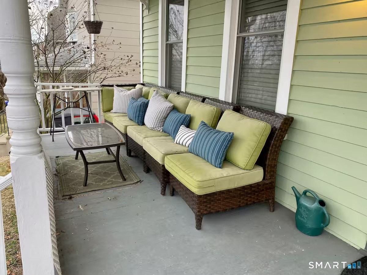 27 Quintard Ave Unit 1 #1 - Photo 6 of 28