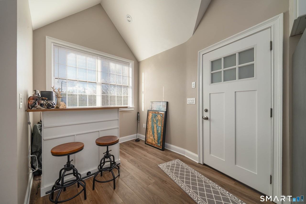 50 York St - Photo 4 of 17