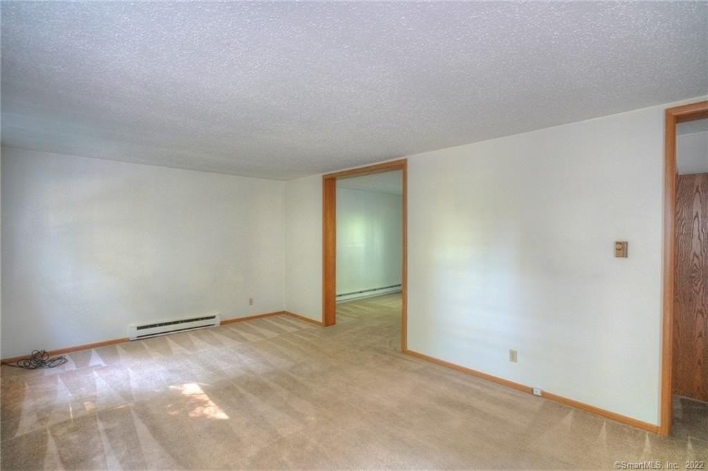 26 Dartmouth Dr - Photo 2 of 25