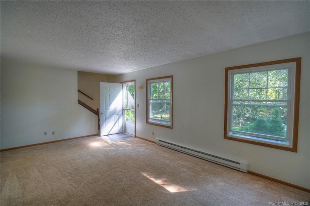 26 Dartmouth Dr - Photo 4 of 25