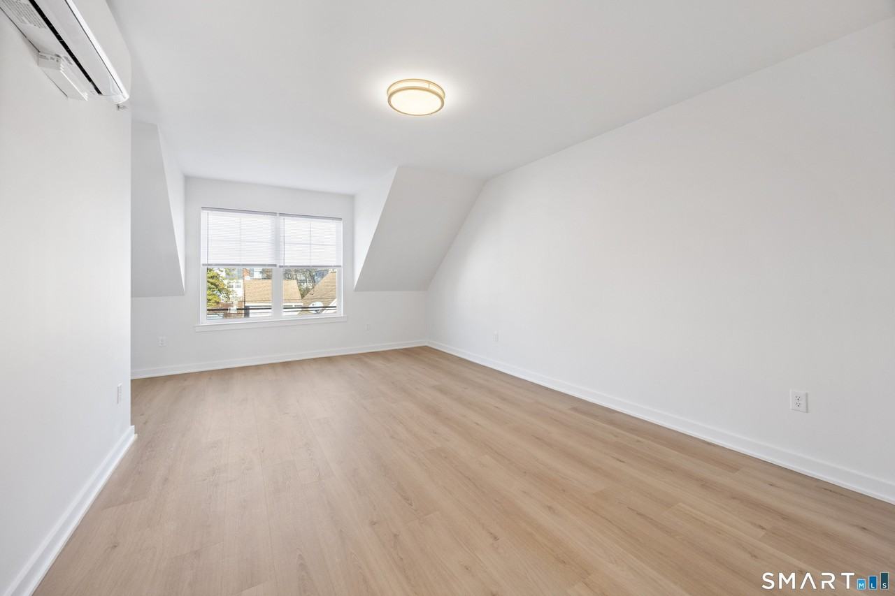 29 Village Rd Unit F #F - Photo 7 of 14