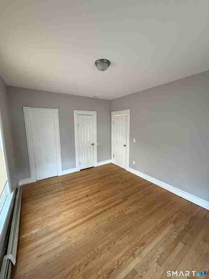 65 Linsley Ave 2nd Fl #2ndFL - Photo 2 of 12