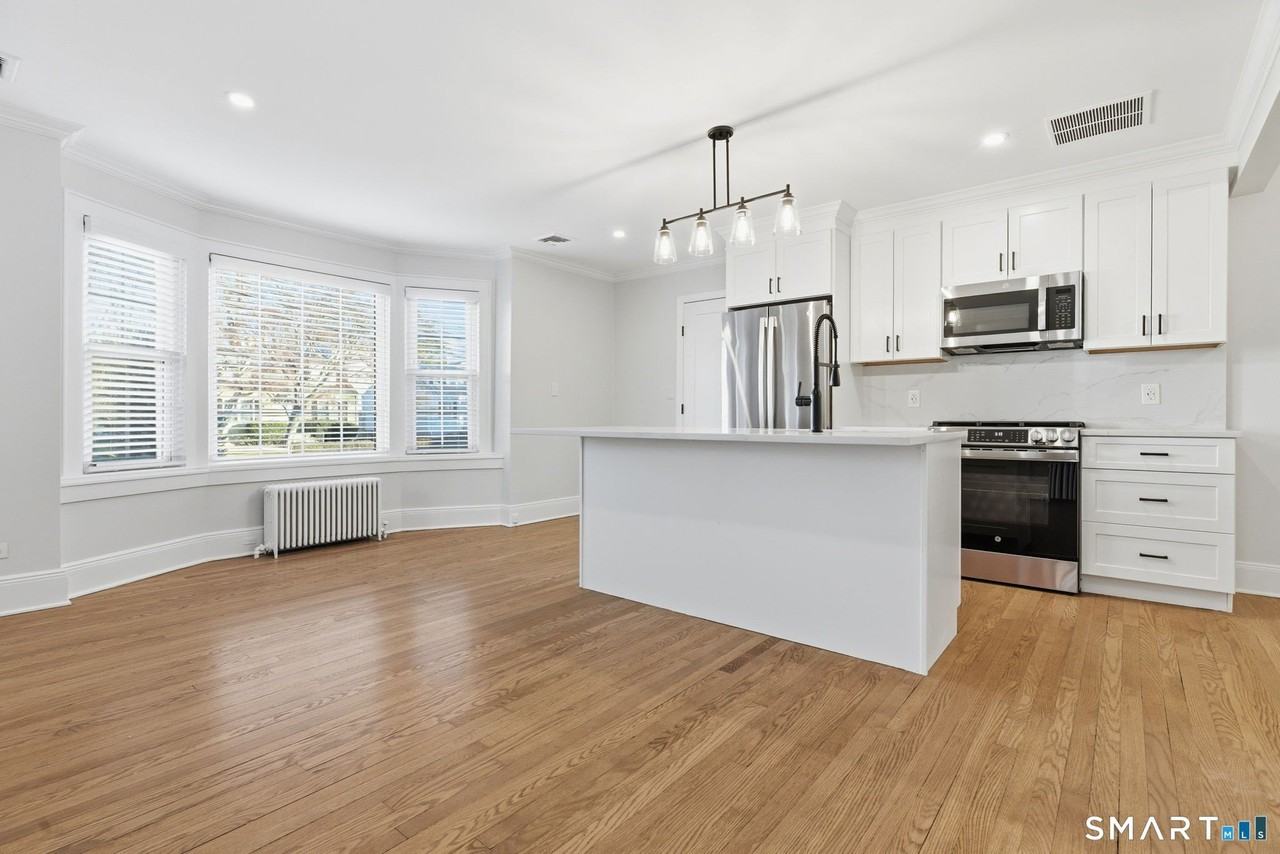 5 Bridge St - Photo 3 of 11