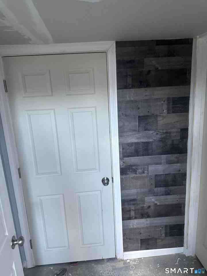 67 Yarwood St - Photo 3 of 14