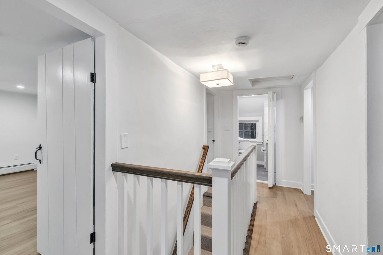 315 Main St - Photo 6 of 19