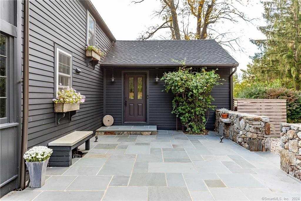 63 Cemetery Hill Rd - Photo 6 of 40