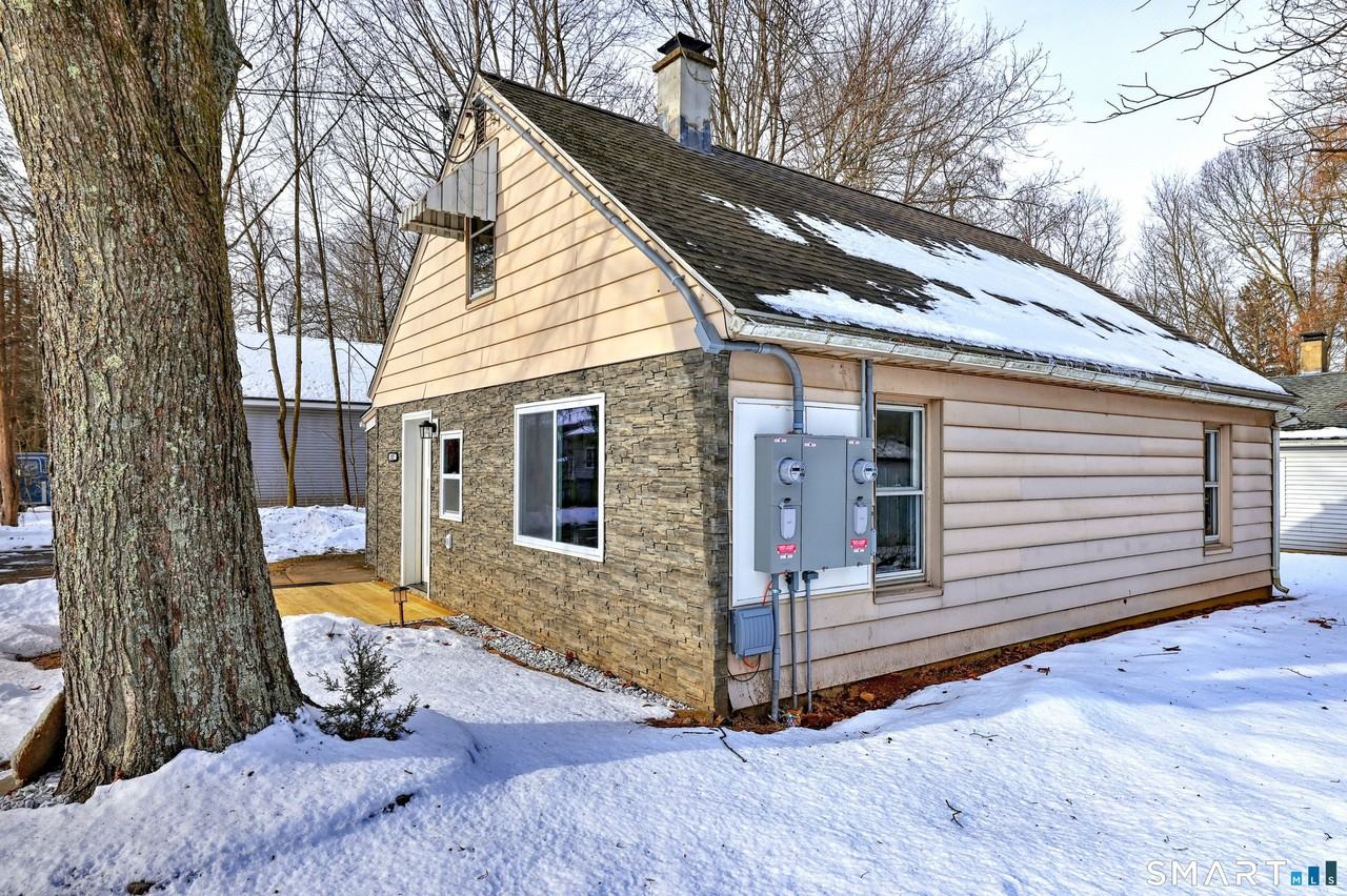 127 Mulberry St - Photo 3 of 26