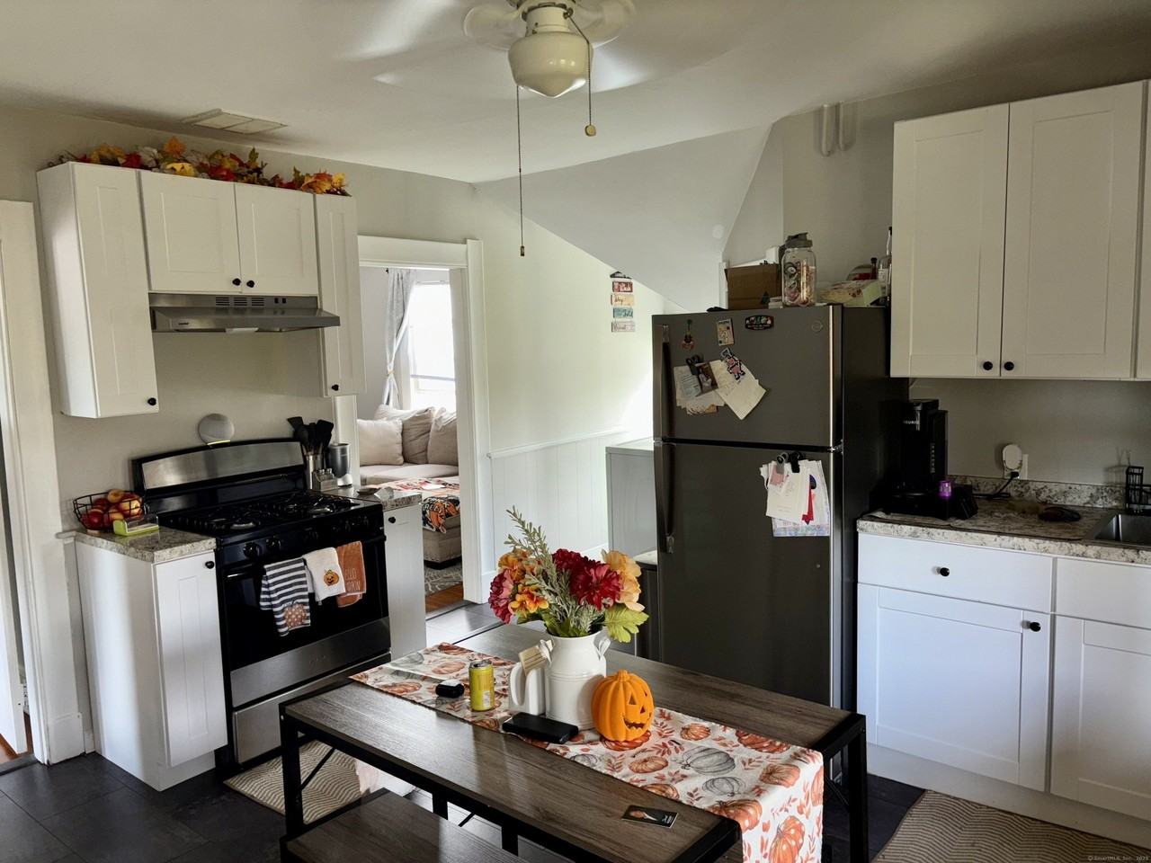 37 Hungerford Ave Unit 3 #3 - Photo 2 of 15