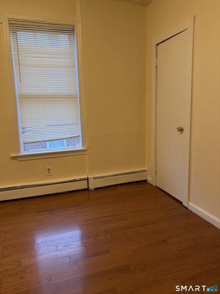 50 York St - Photo 6 of 7