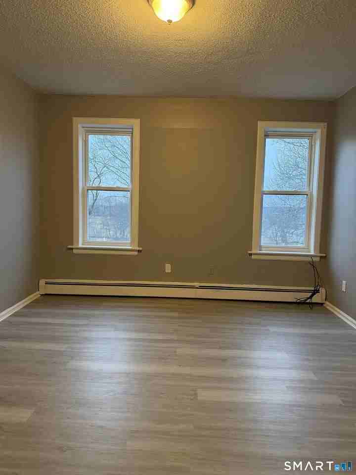 50 York St - Photo 6 of 6