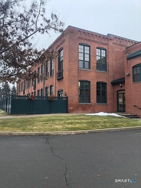 1 Indian Neck Ave Apt 13 #13