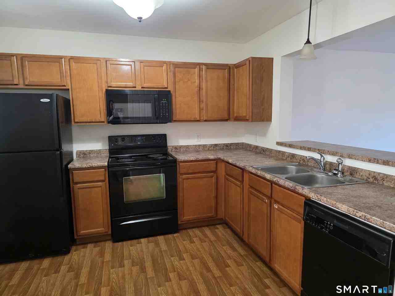 148 Mathewson St Unit 609 #609 - Photo 2 of 22