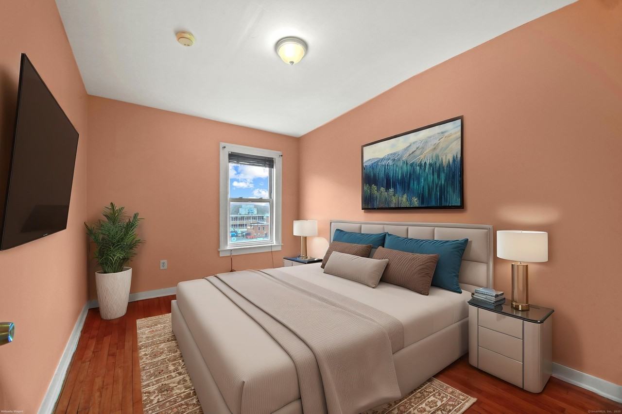 360 Main St Unit 3b #3B - Photo 6 of 24