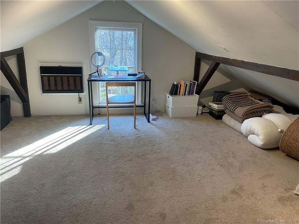 87B Red Coat Rd - Photo 5 of 17