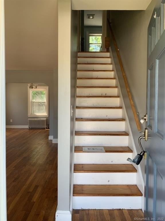 62 W Elderkin Ave - Photo 3 of 40