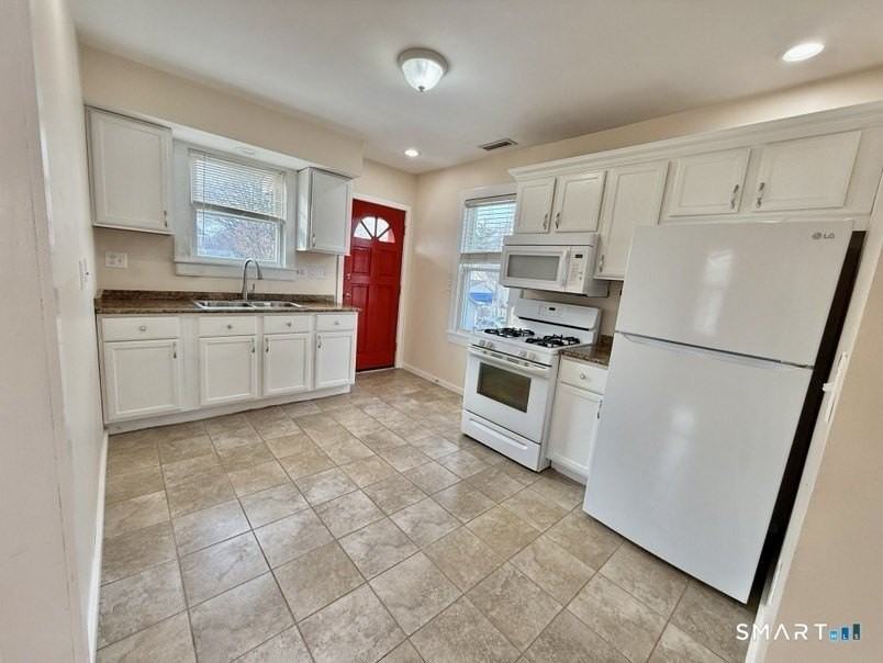 434 Washington Ave Unit 2 #2 - Photo 7 of 16