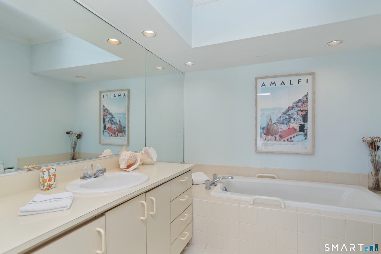 34 Shorehaven Rd - Photo 6 of 40